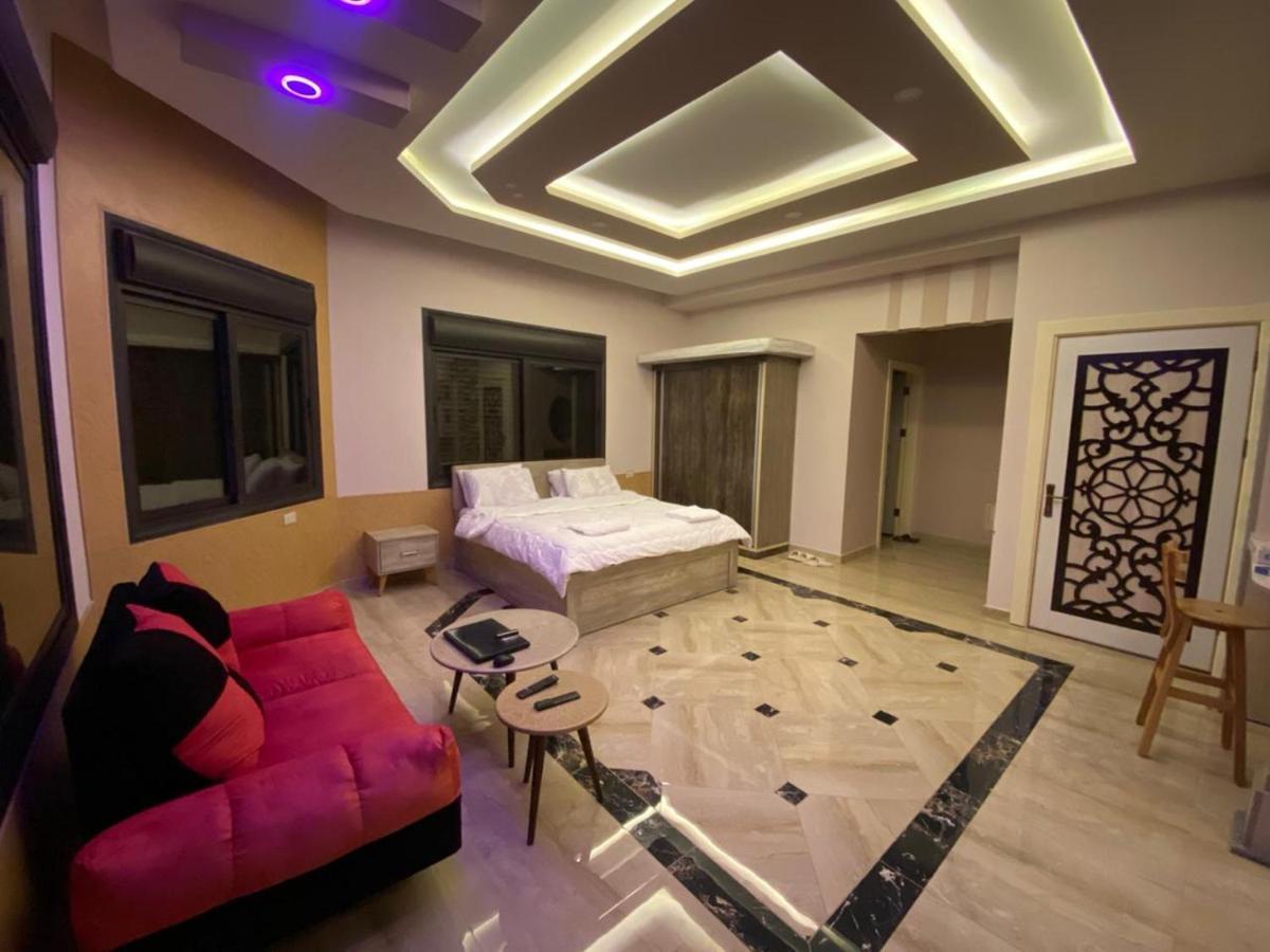 Lotus Housing For Furnished Apartments 杰拉什 外观 照片