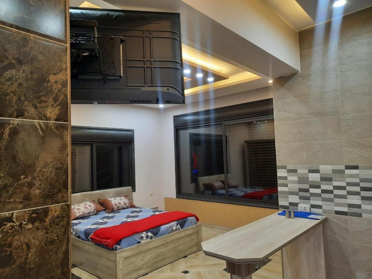 Lotus Housing For Furnished Apartments 杰拉什 外观 照片