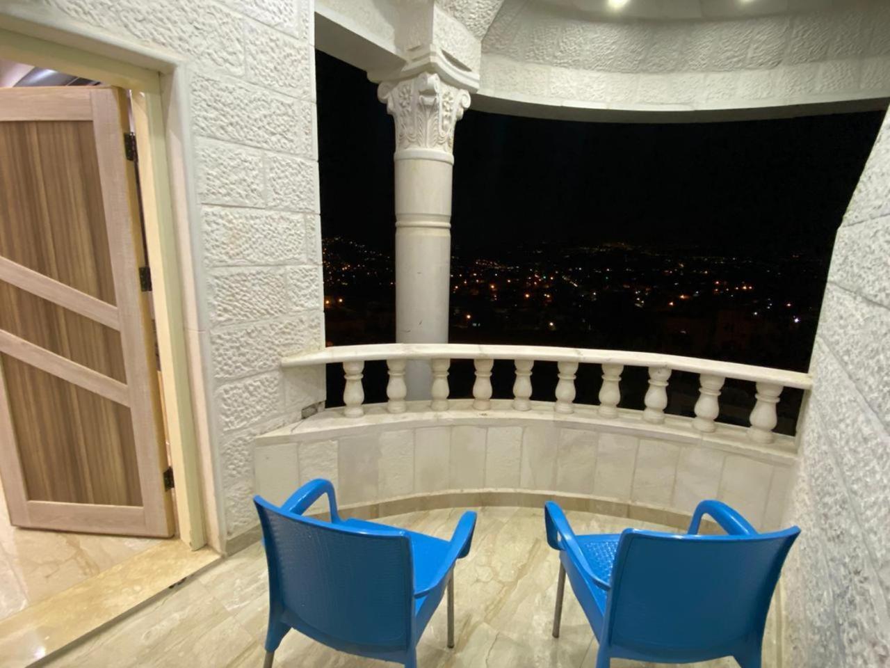 Lotus Housing For Furnished Apartments 杰拉什 客房 照片
