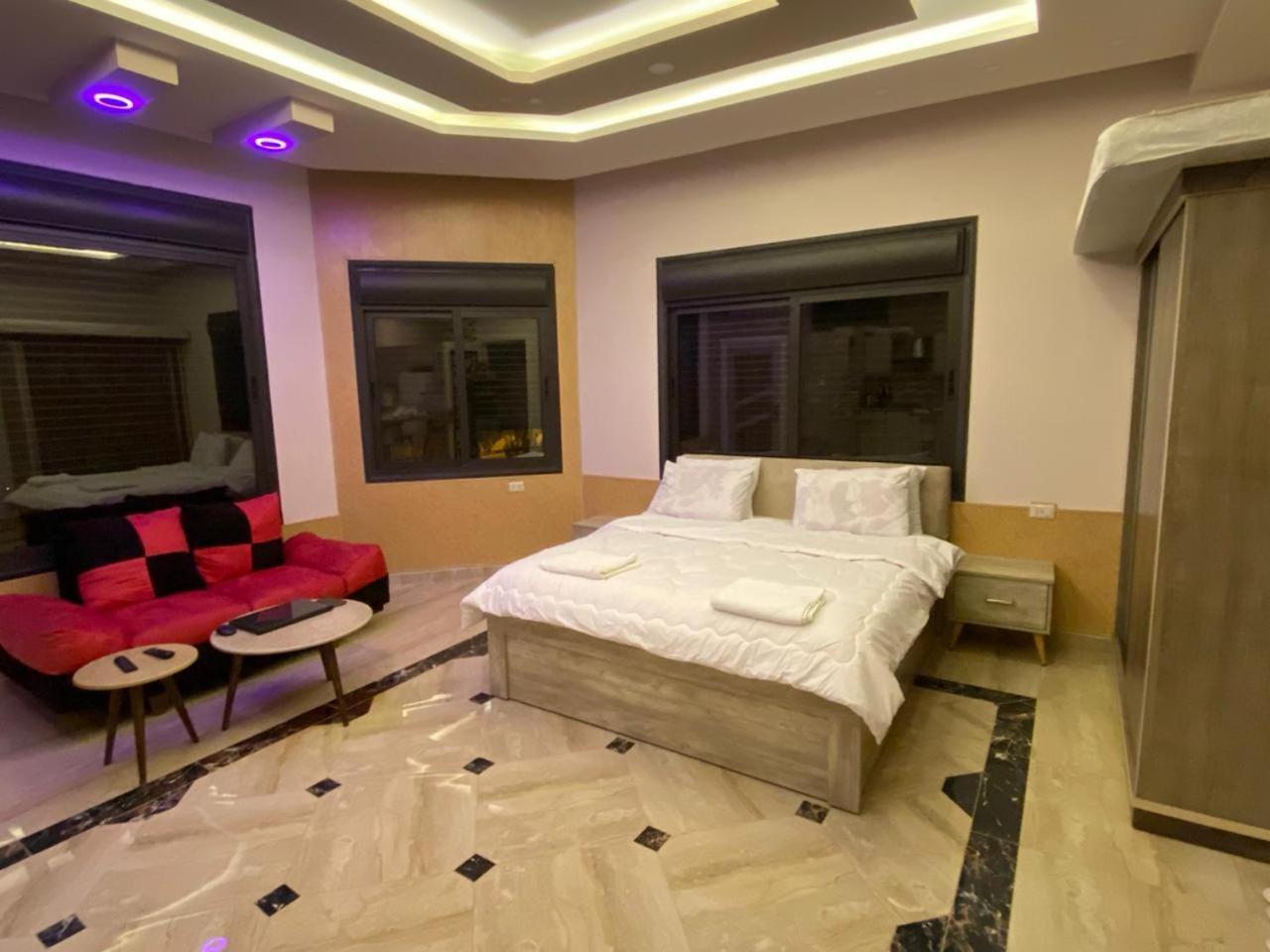 Lotus Housing For Furnished Apartments 杰拉什 客房 照片
