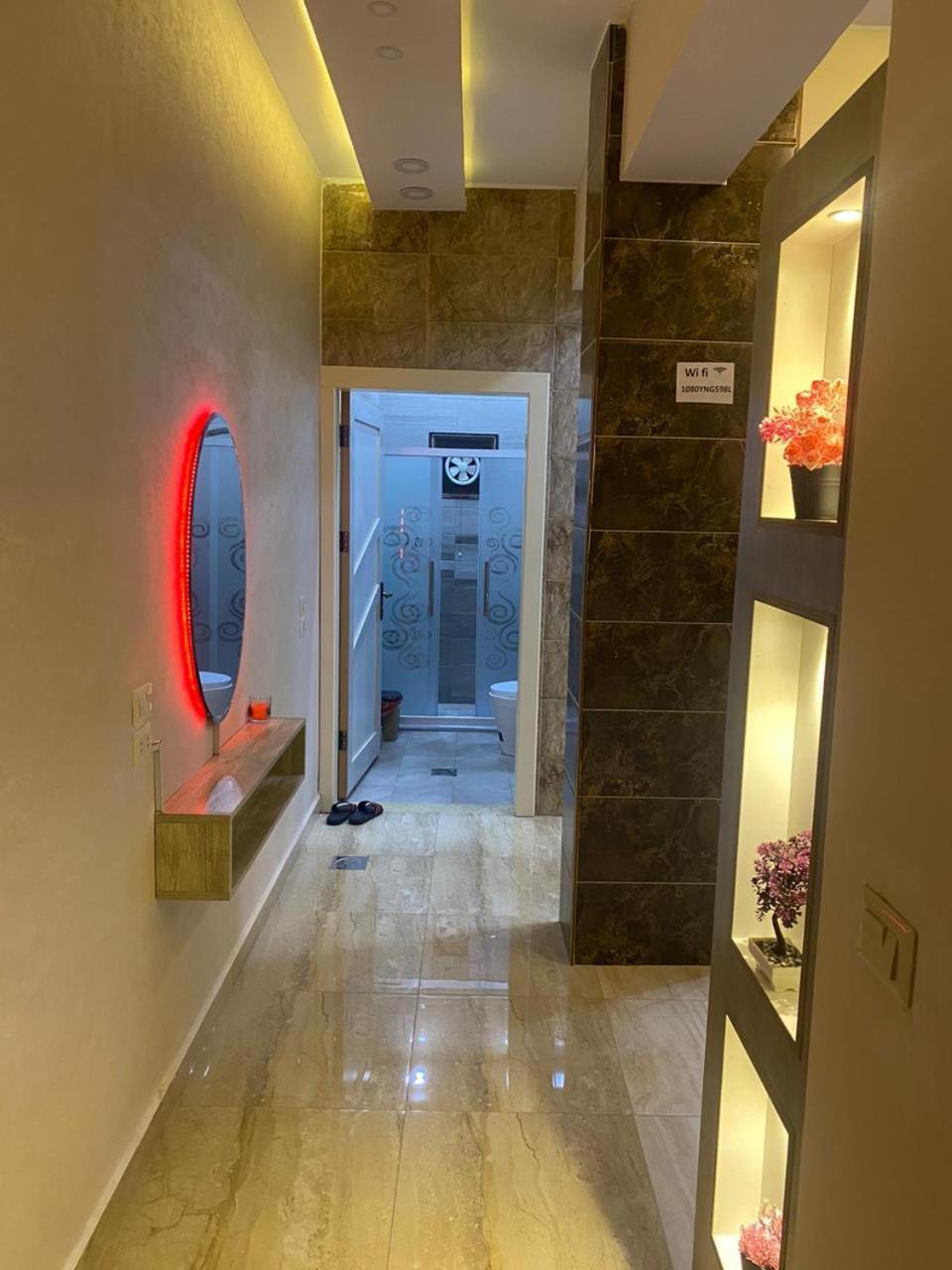 Lotus Housing For Furnished Apartments 杰拉什 客房 照片